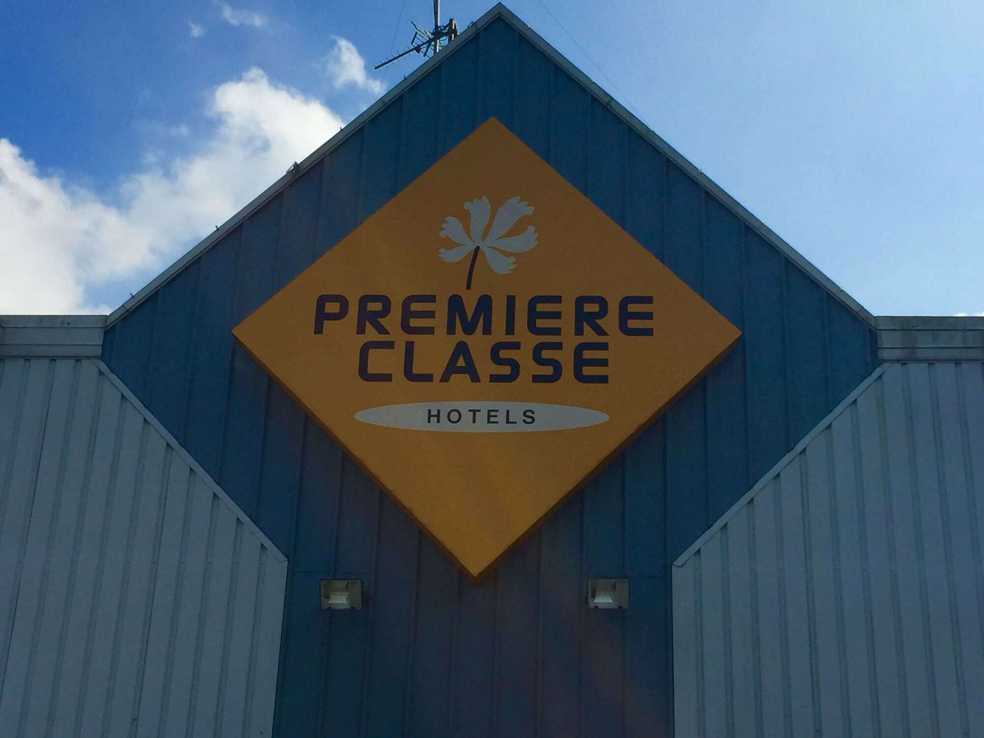 Premiere Classe Valenciennes Sud - Rouvignies Prouvy Zewnętrze zdjęcie